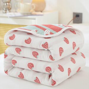 Strawberry Blanket Breathable